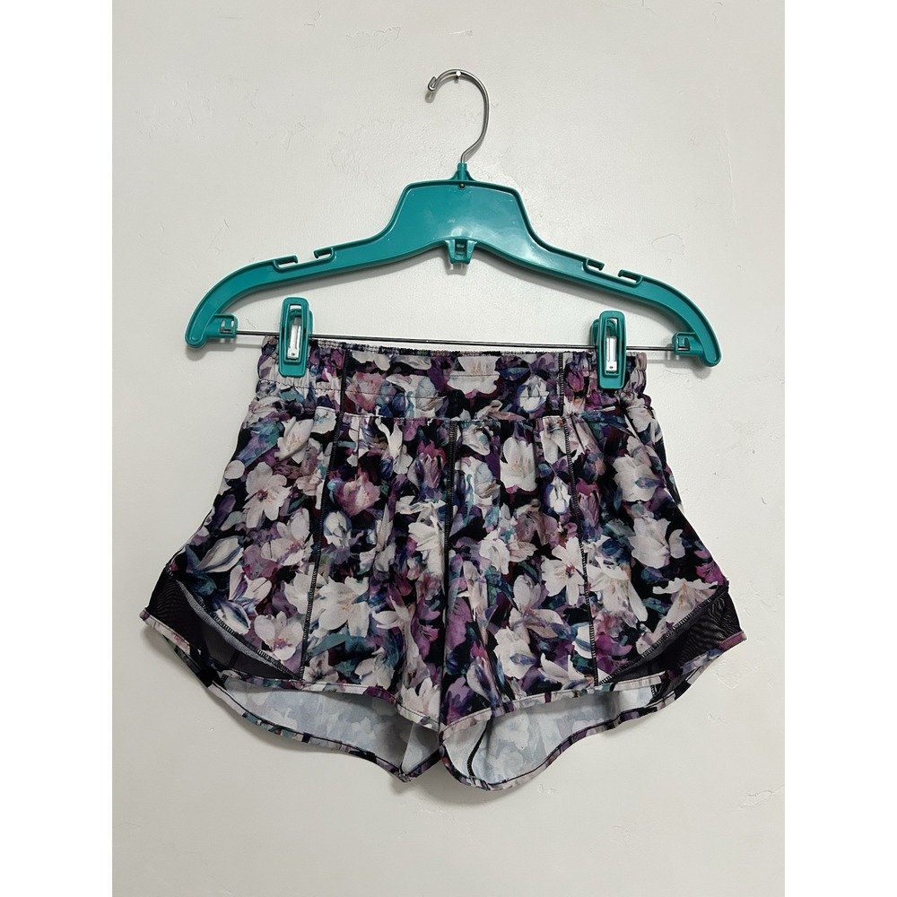 Lululemon Hotty Hot Lined 4 in‎ Floral Running Shorts, size 4 tall